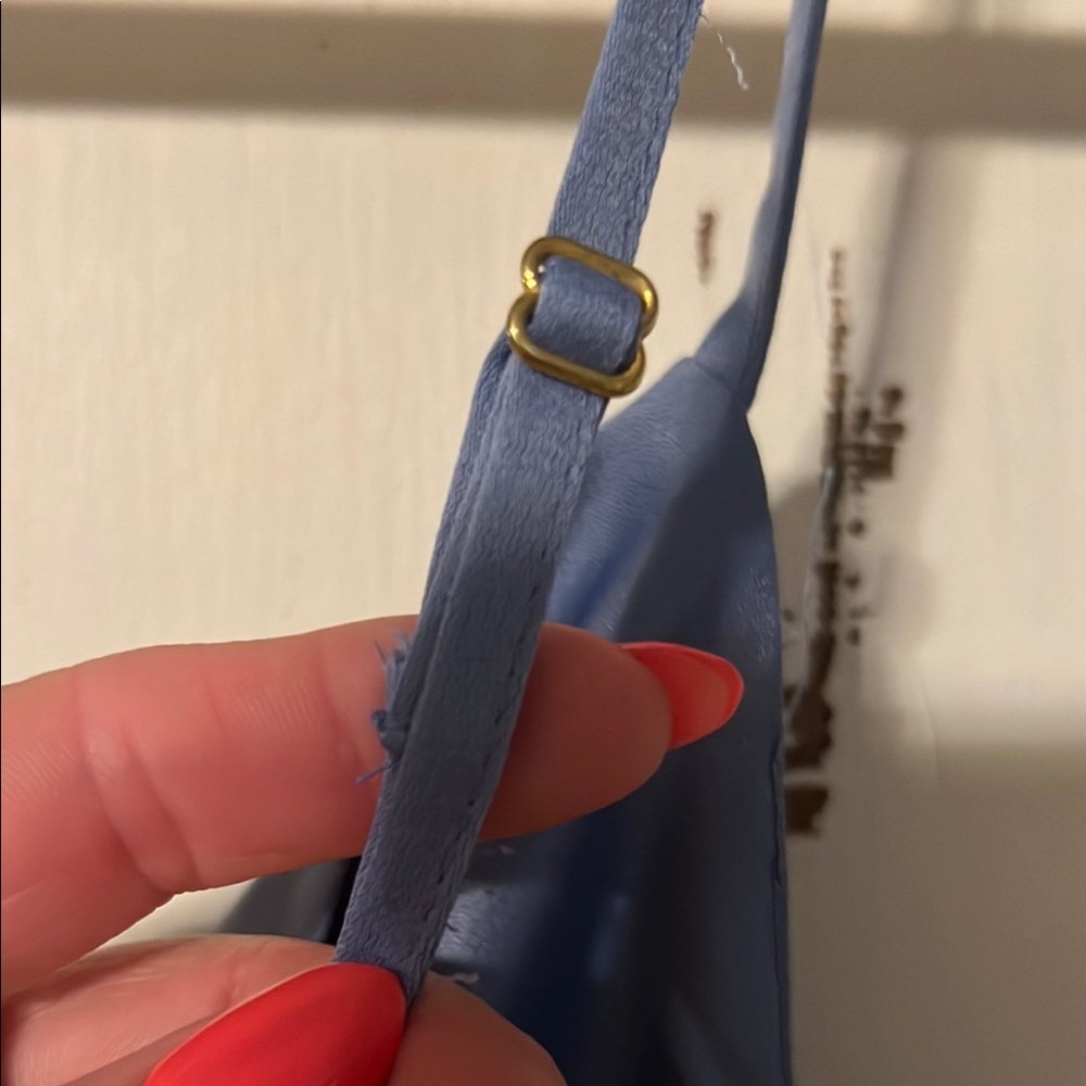 Elegant Blue Midi Dress - Picture 4 of 9